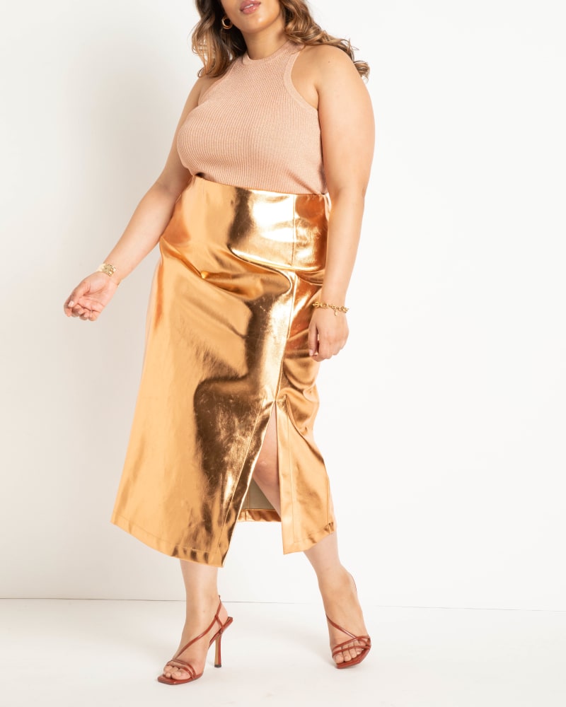 Front of a model wearing a size 26 Metallic Column Midi Skirt in Rose Gold by ELOQUII. | dia_product_style_image_id:272949